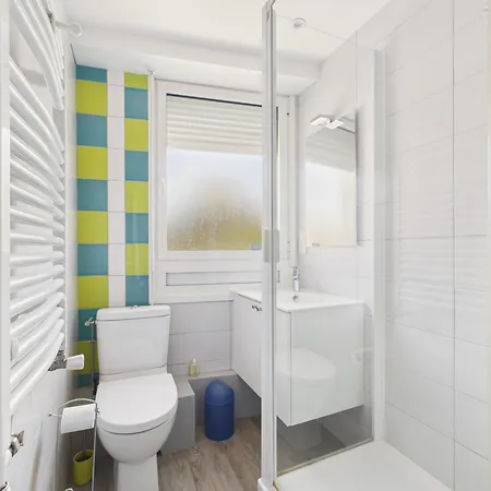 Vue Mer, à 50 M, 2 Adultes 2 Enfants