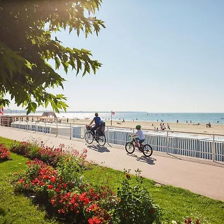 Vue Mer, A 50 M, 2 Adultes 2 Enfants