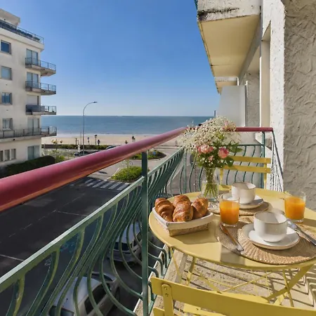 Vue Mer, à 50 M, 2 Adultes 2 Enfants